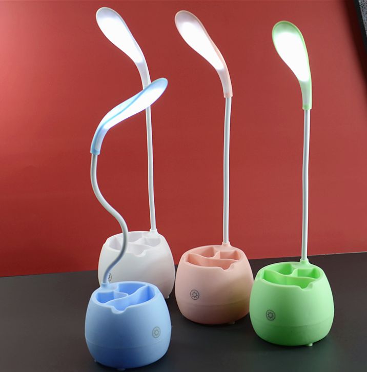 LED护眼小台灯 学生学习桌面笔筒台灯 usb充电款床头照明小灯夜灯