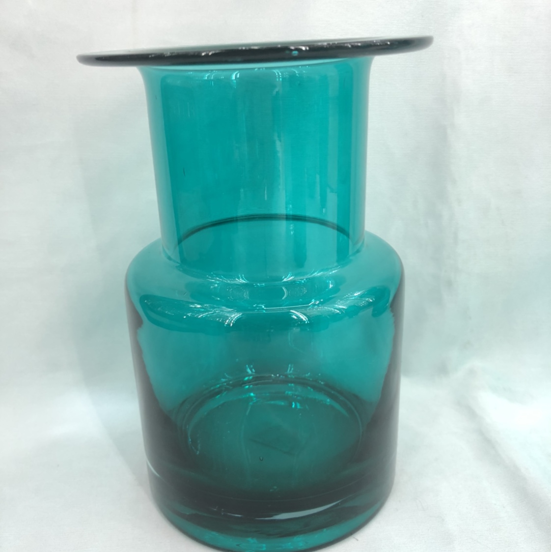 湖蓝花瓶F