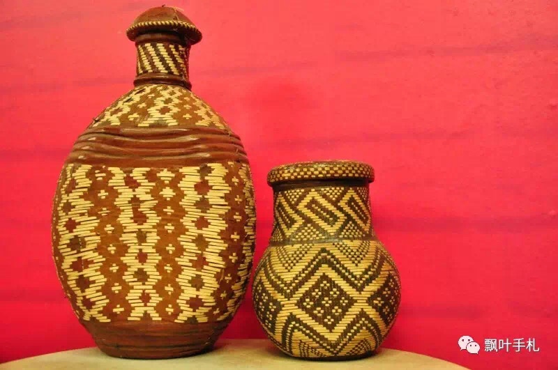 Straw Glass Bottle