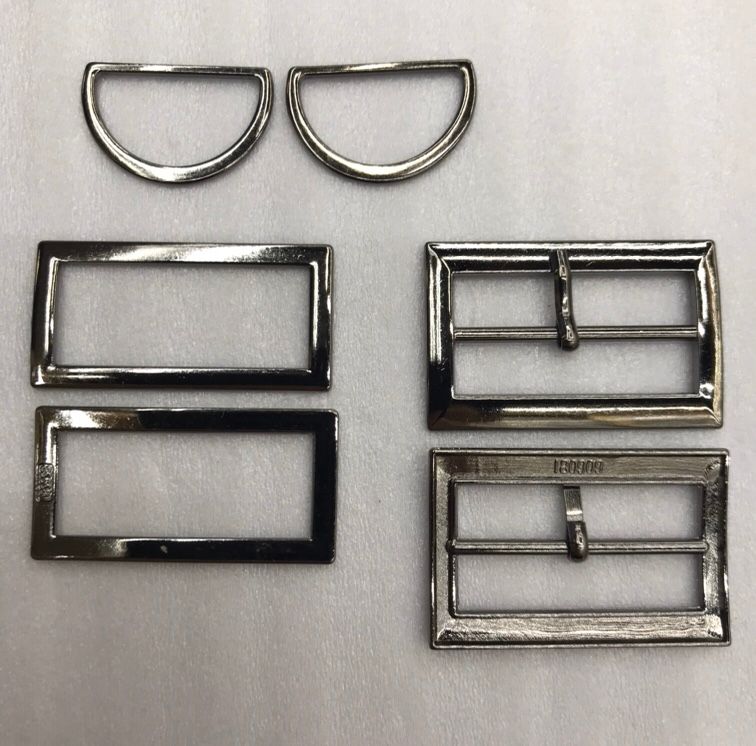 服装辅料大衣外套合金三档日子扣Ｄ字扣桃心图案配件详情图3