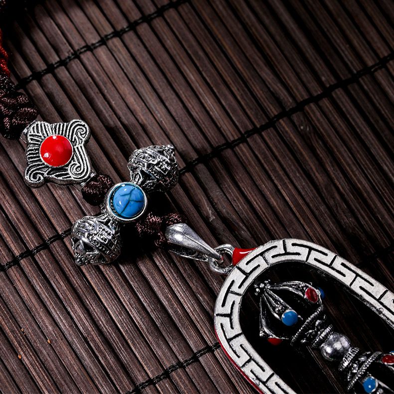 Factory direct sales of ethnic style Tibetan ornaments, Buddhist ritual implements, amulets, waist tags, DIY handcrafted jewelry accessories, cross-border supply Application Scenario