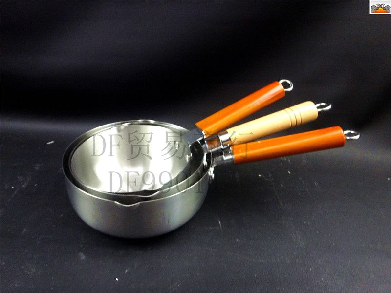 DF99011 Wooden handle snow pan DF TRADING HOUSE