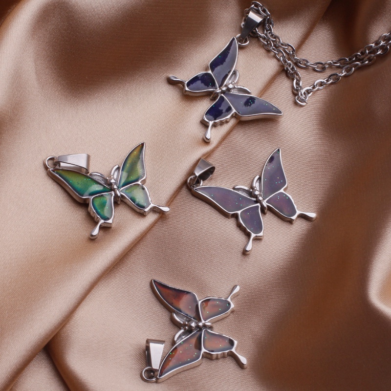Zinc Alloy Thermochromic Large Butterfly Pendant