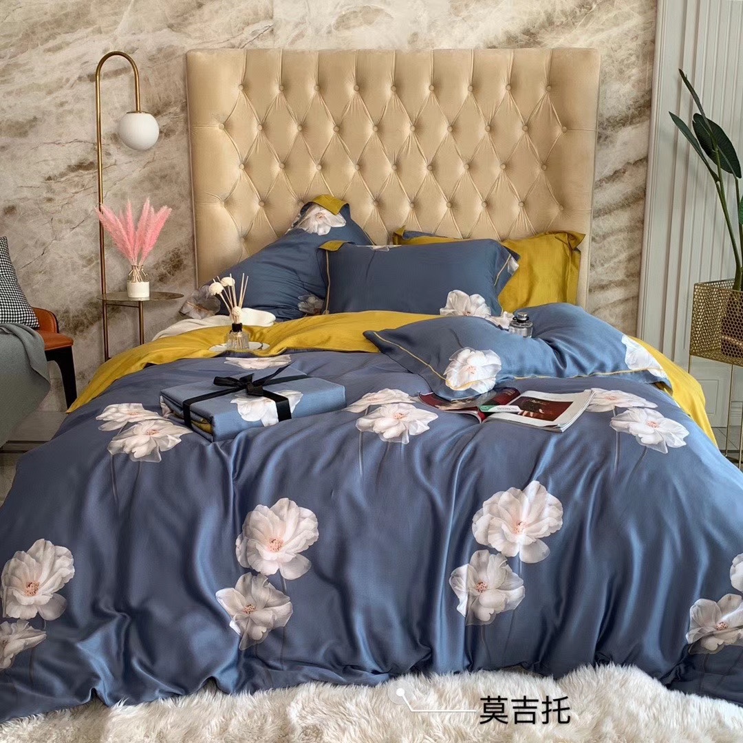 60 pieces of genuine 💯 100% Lyocell lanjing tencel fabric 👏 both group purchase and wholesale customers are welcome Item Picture