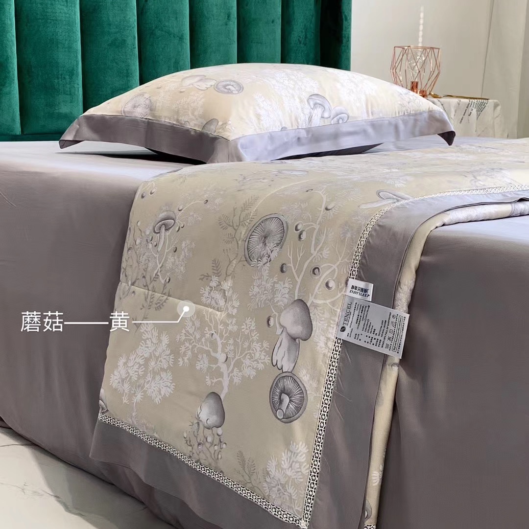 Austrian Tencel Hollowed-out Summer [Specification] Standard 200*230cm, Enlarged 220*240cm, 20 yuan more expensive ⚠ This product supports return and exchange. Good quality goods don't wait for you! Come on, those who understand the goods! undefined