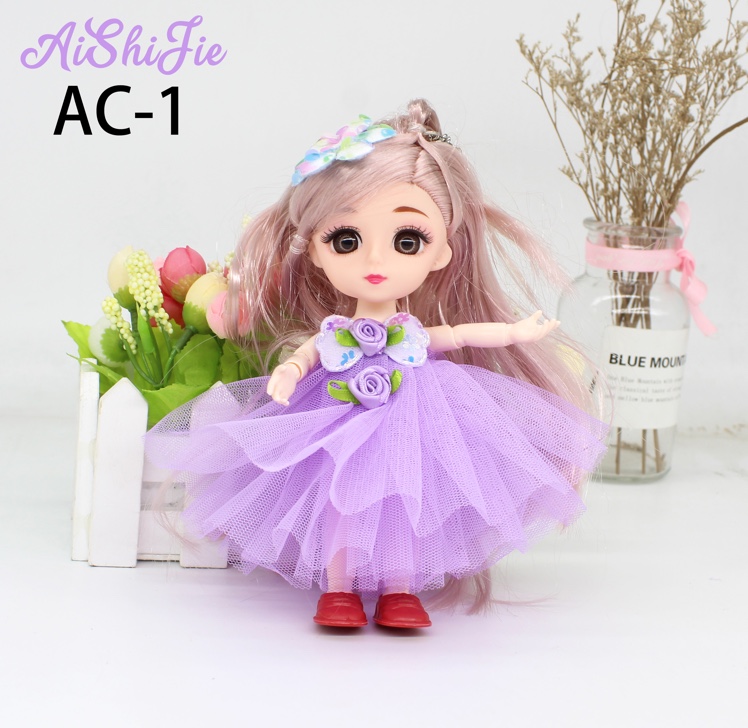Manufacturers Direct Sales 6 Inch Doll Face Fully Articulated Barbie Doll Pendant Key Chain Application Scenario