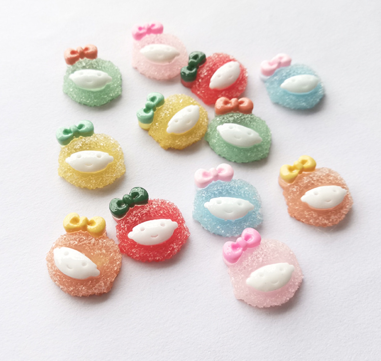 Simulated sugar, cartoon little girl, cream phone case, diy materials, hair band brooch, diy accessories, resin parts