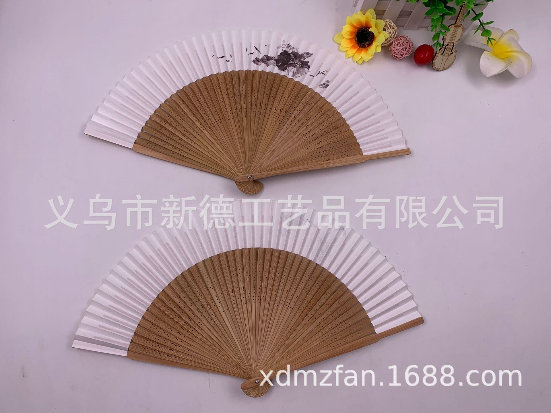 爆款折扇  *新品男式双面穿扇*  精品扇  高档礼品扇  水墨画折扇  批发详情图10