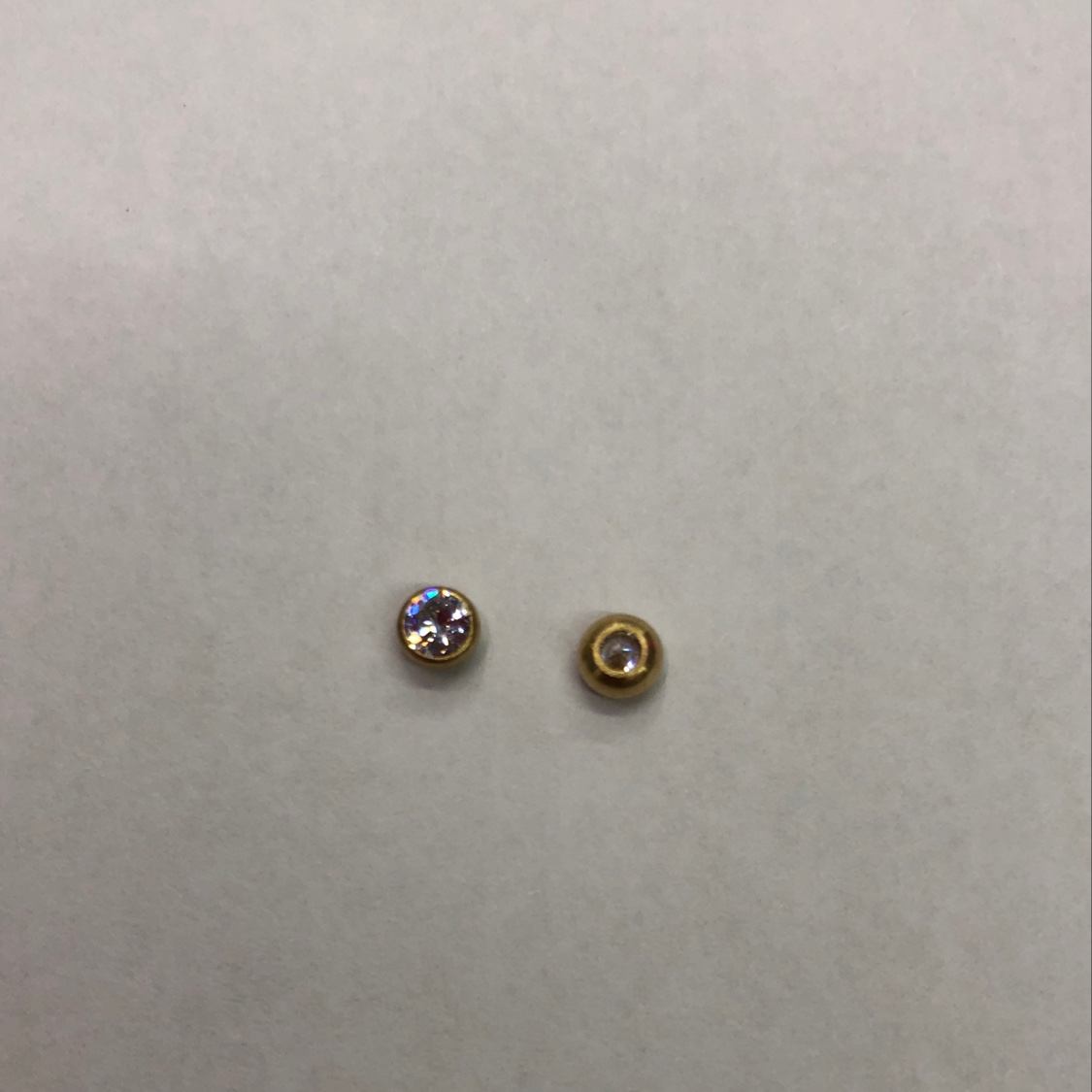 SW01944 (4.5mm) Arc edge package zircon environmental protection