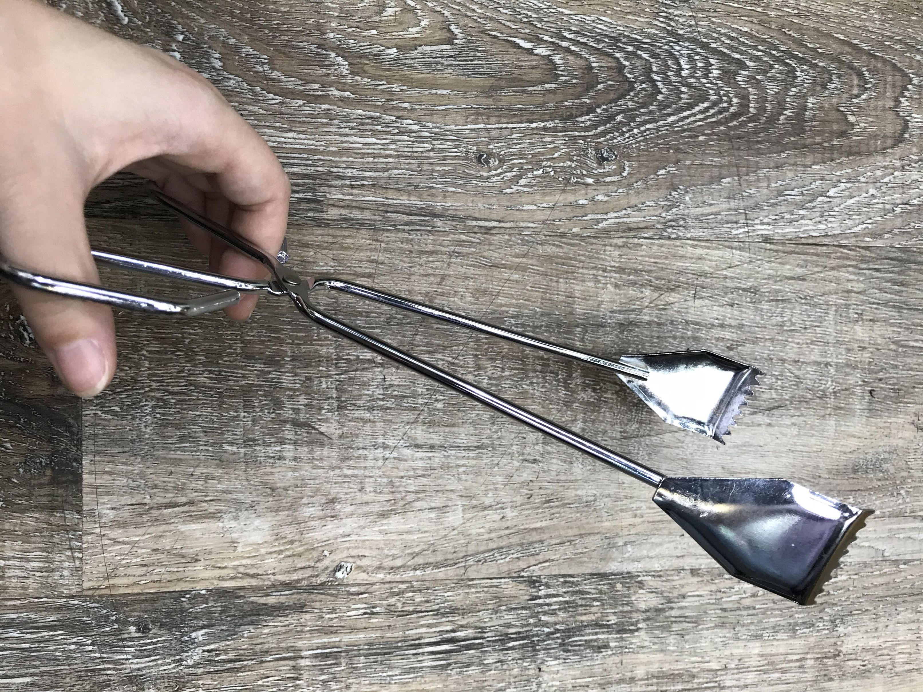 Carbon tongs, scissors tongs, barbecue tools for household use details Picture