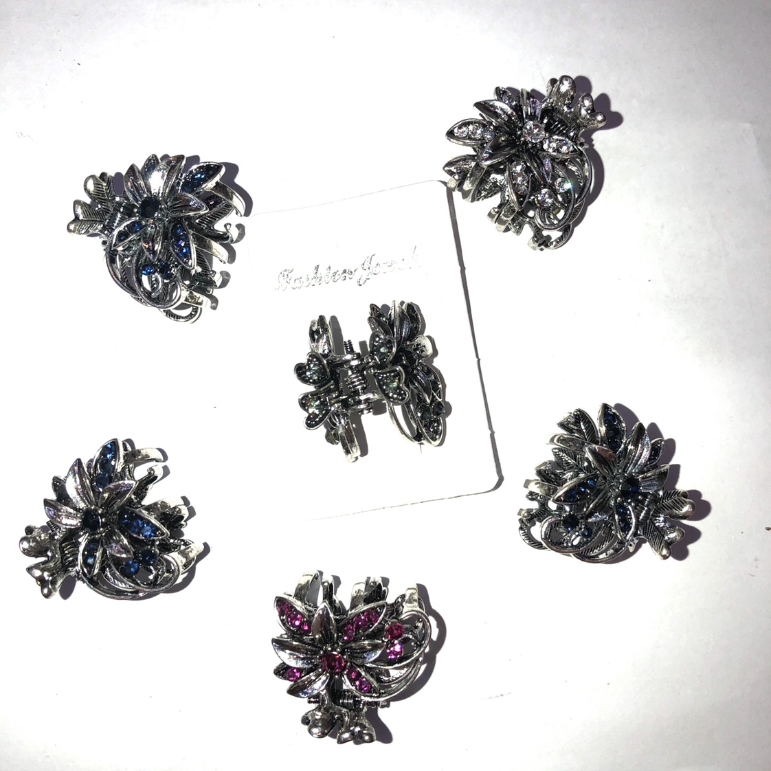 Versión coreana clip de pelo pequeño clip de mujer clip de cabeza simple clip superior clip de pelo accesorios de pelo aleación strass pequeño clip de agarre sol