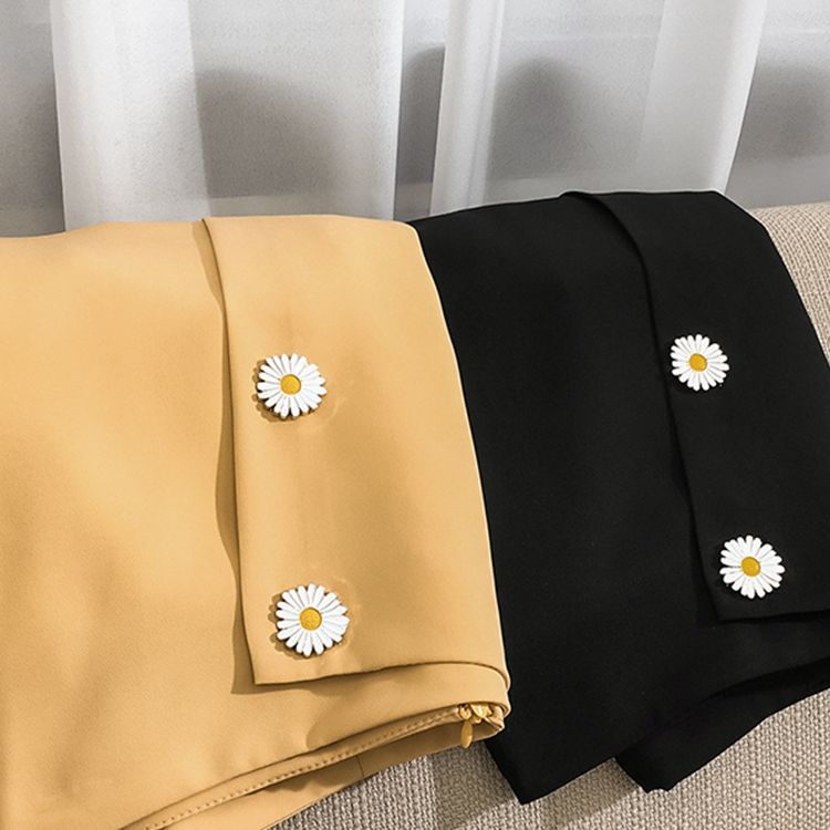 Daisy button high-waisted skirt for women, summer dress, student hip-hugging short skirt detail image 9