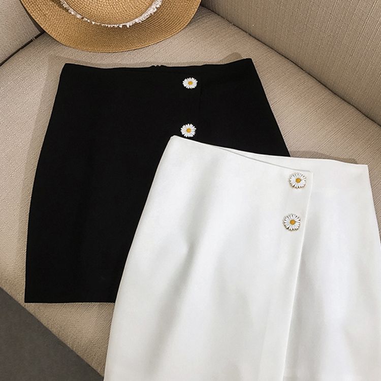 Daisy button high-waisted skirt for women, summer dress, student hip-hugging short skirt detail image 12