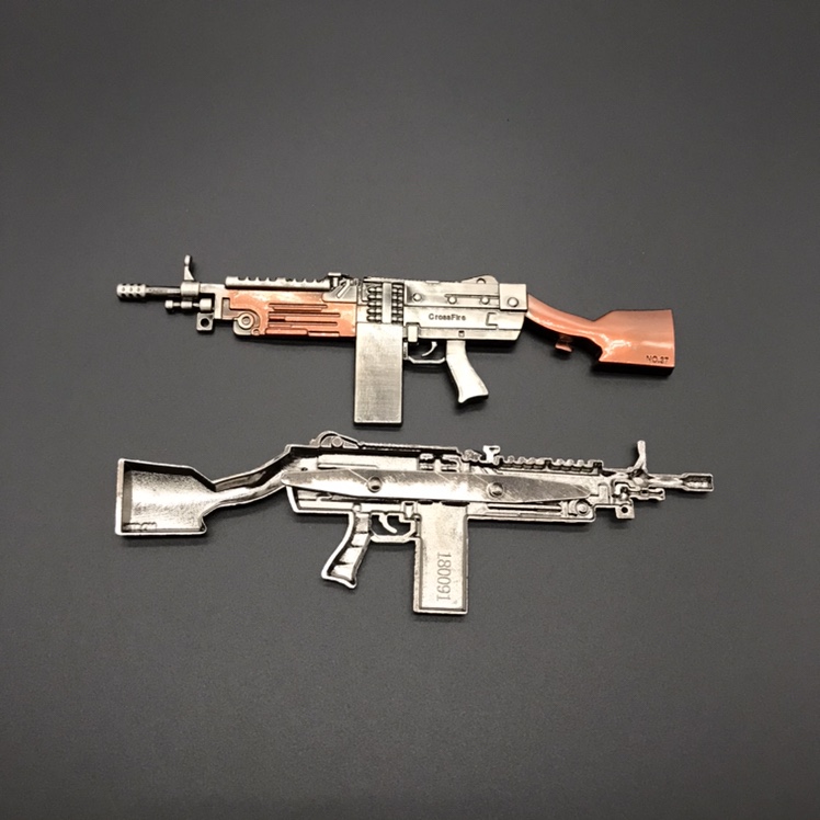 Pubg (PlayerUnknown's Battlegrounds) anime peripheral single-sided alloy weapon with feet, 12cm pen case accessory details Picture