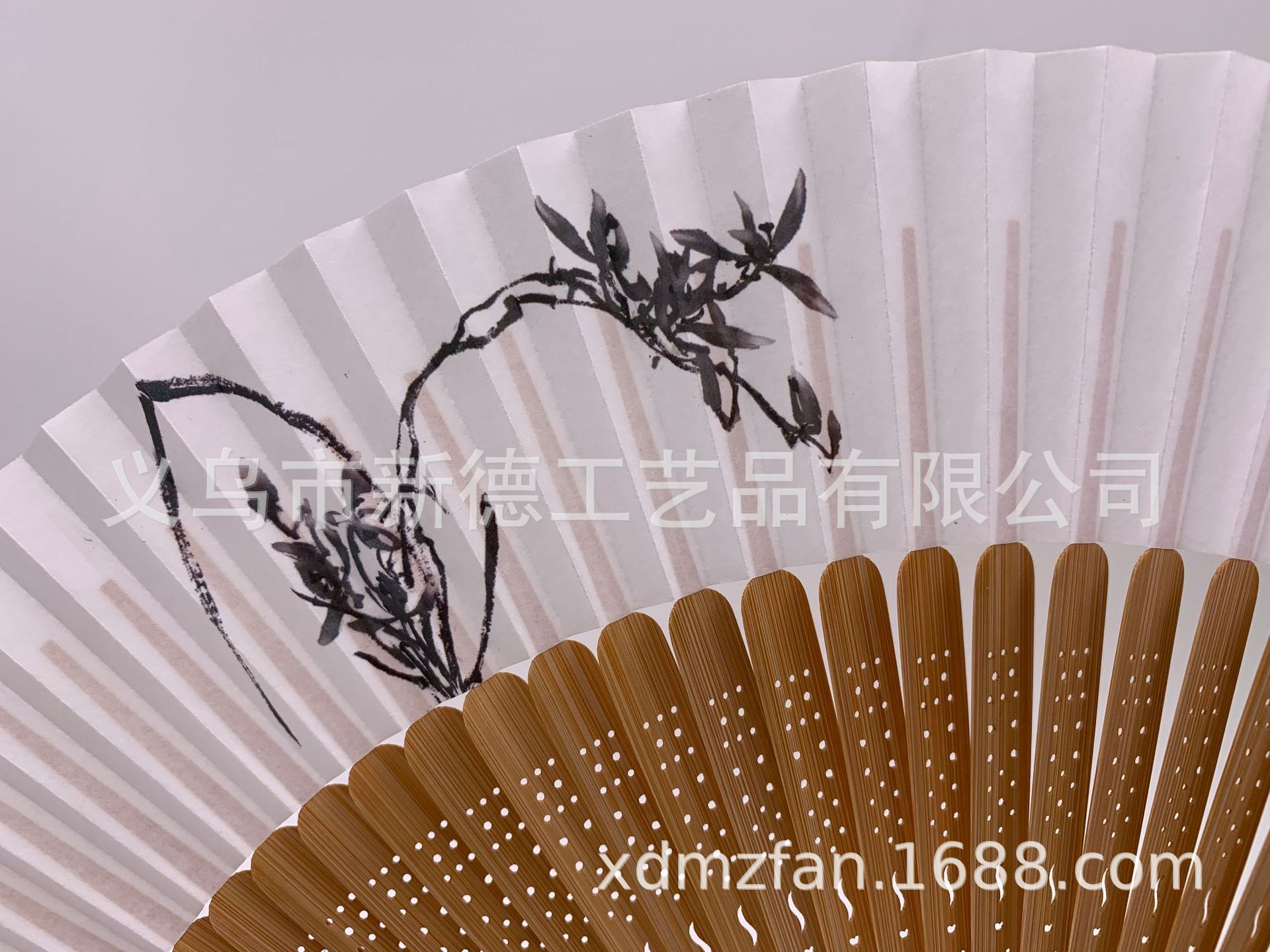 爆款折扇  *新品男式双面穿扇*  精品扇  高档礼品扇  水墨画折扇  批发详情图8