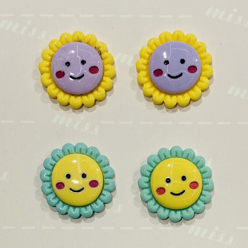 Resin sunflower -DIY resin patch cute shoe flower, mobile phone shell accessories, buttons, hats, clothing accessories, stationery patches, accessories