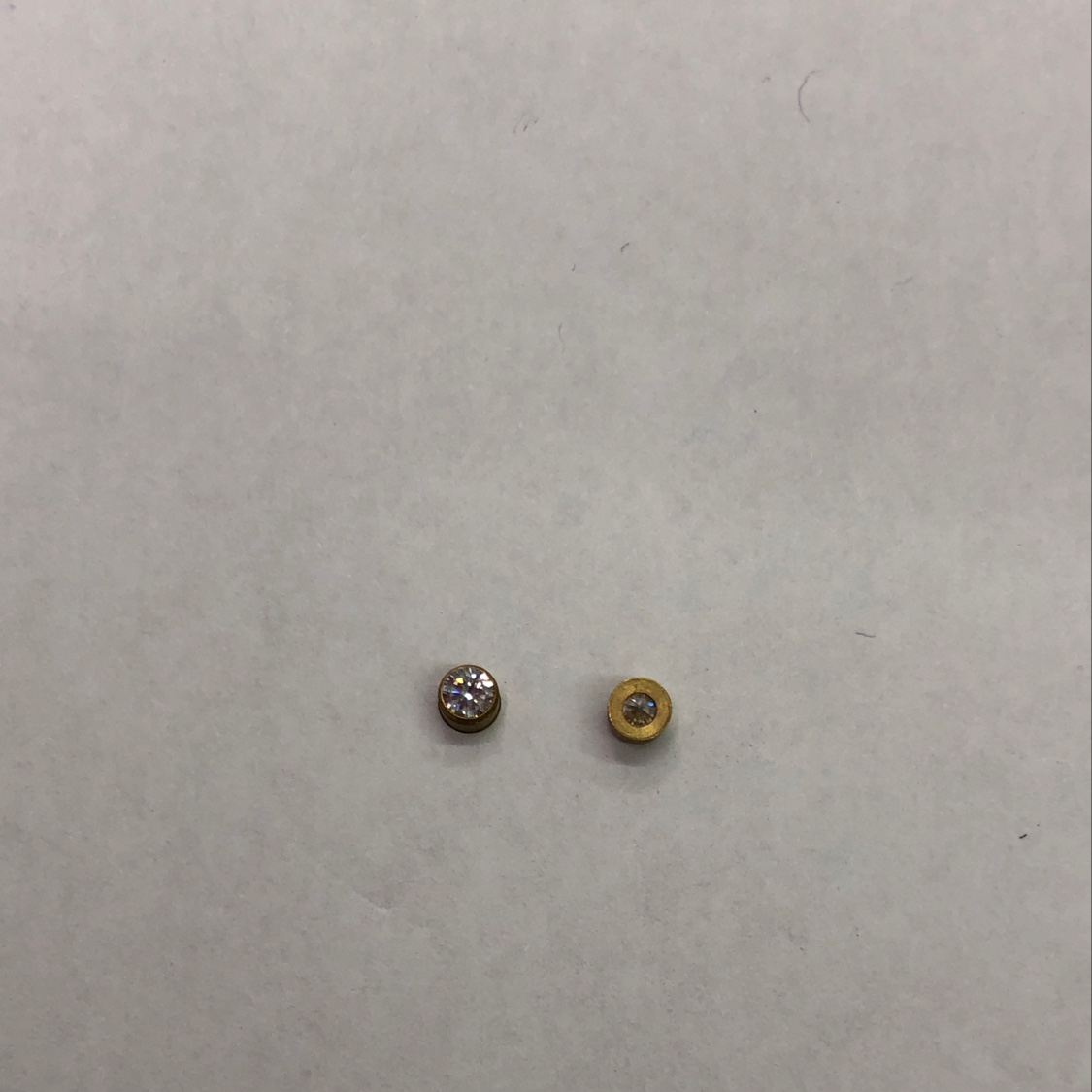 SW01496 (3mm) Straight edge package zircon environmental protection