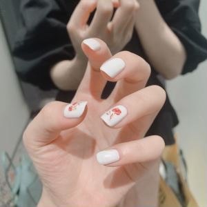 法式显白24片穿戴美甲