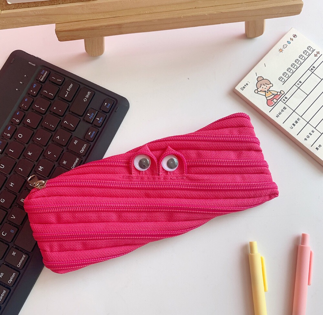韩国创意文具简约可爱怪兽拉链包动物款吳佩慈同款零钱包笔袋详情图6
