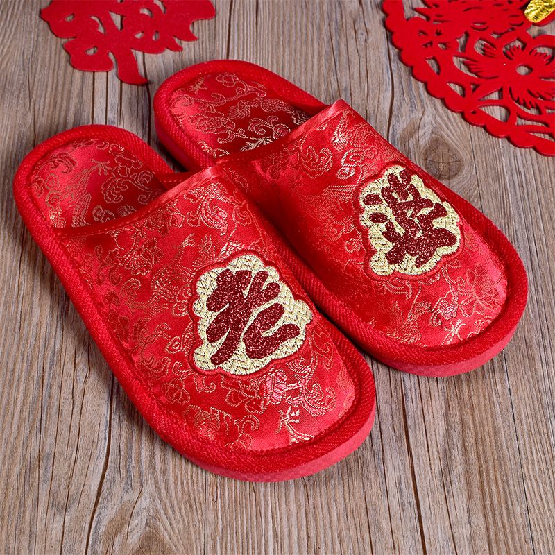 现货结婚拖鞋婚庆用品红片全包刺绣老公老婆拖鞋厂家批发详情图2
