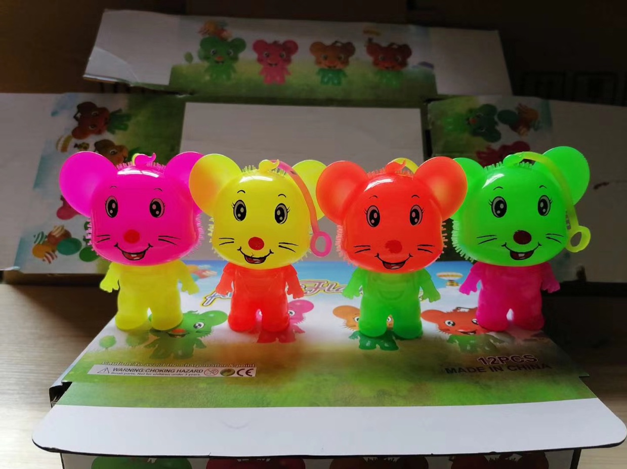 闪光发声大耳鼠老鼠卡通图案球叫叫球哨子球闪光发光玩具益智玩具细节图