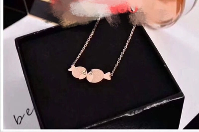 Frosted Beak Fish Titanium Steel Necklace