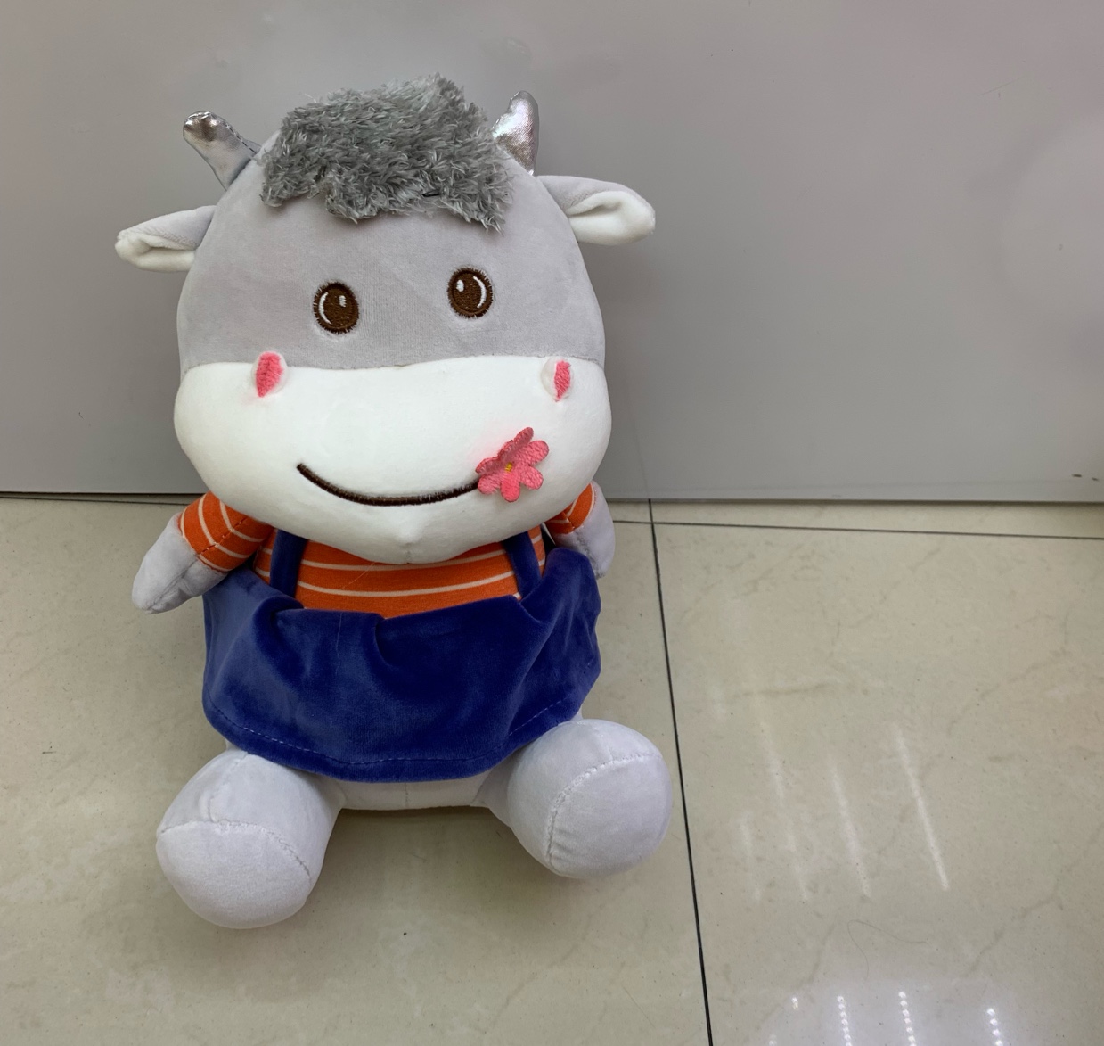 Wholesale of clothing plush toys and plush figurines