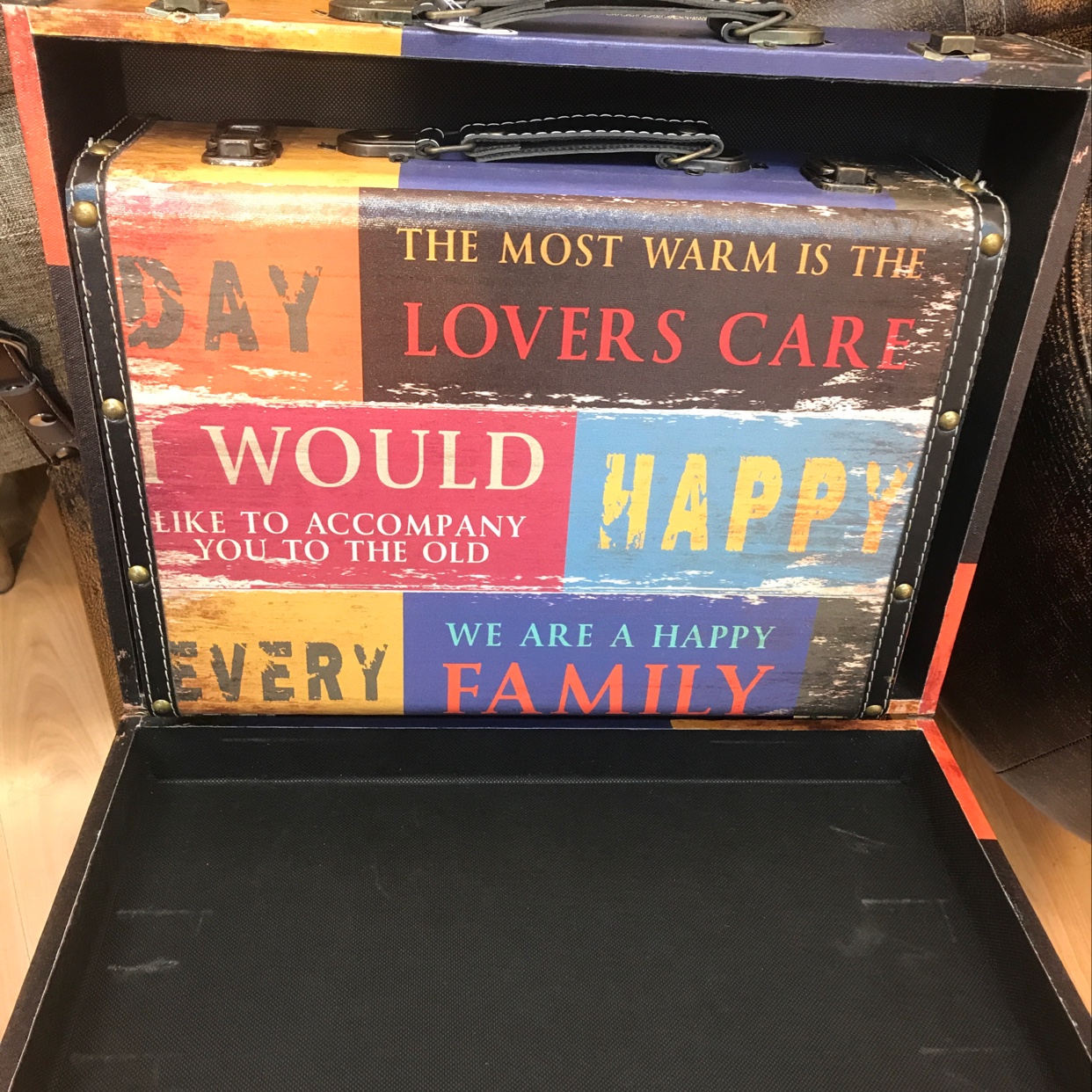 Vintage suitcase 11439 Specification image