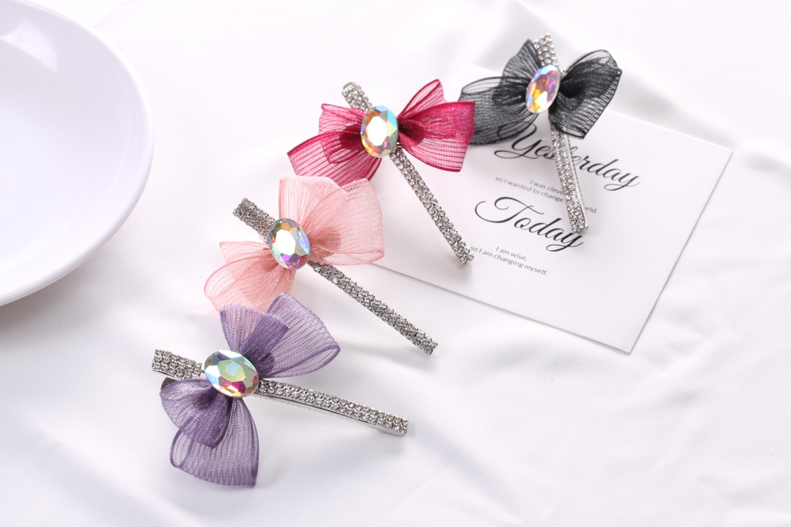 Japanese and Korean fashion fabric rhine-drill clip