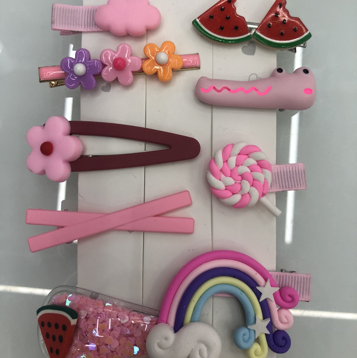 Colorful ten-piece set of children's hairpins, hair accessories, hair clips, girls' rainbow side clips, sea clips, cute Korean version Application Scenario