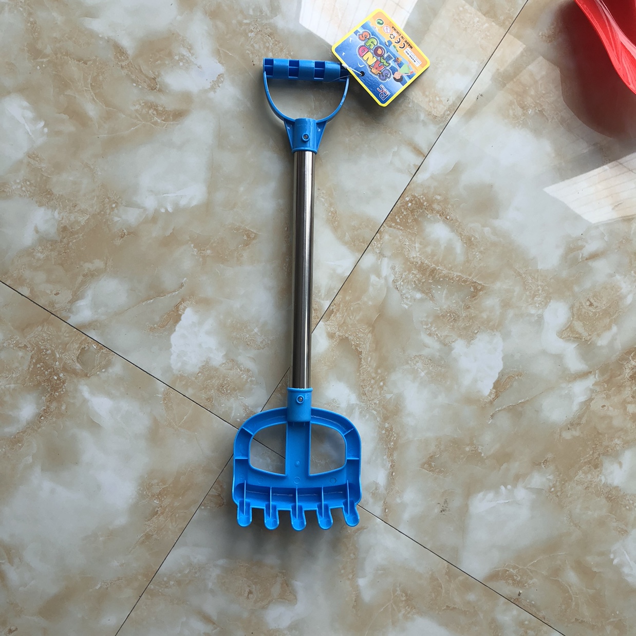 沙滩工具铲子
