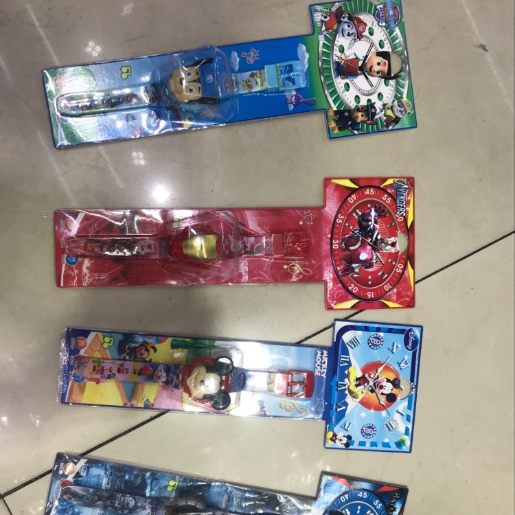 Light, music, watch details Picture