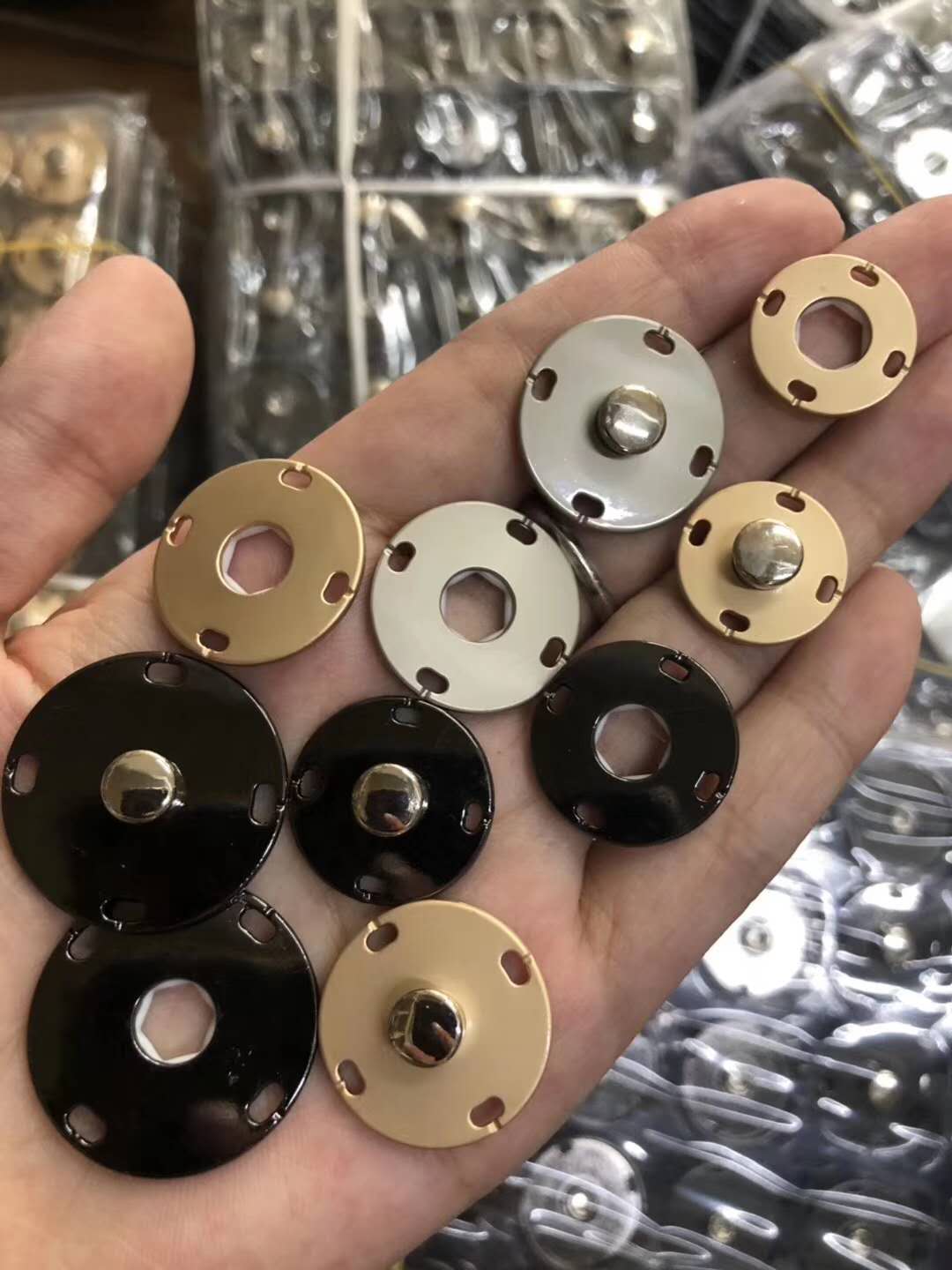 2020 Hot Hot Coat Alloy Big Head Small Head Hidden Buckle Transparent Plastic Copper Hidden Buckle Spot Supply
