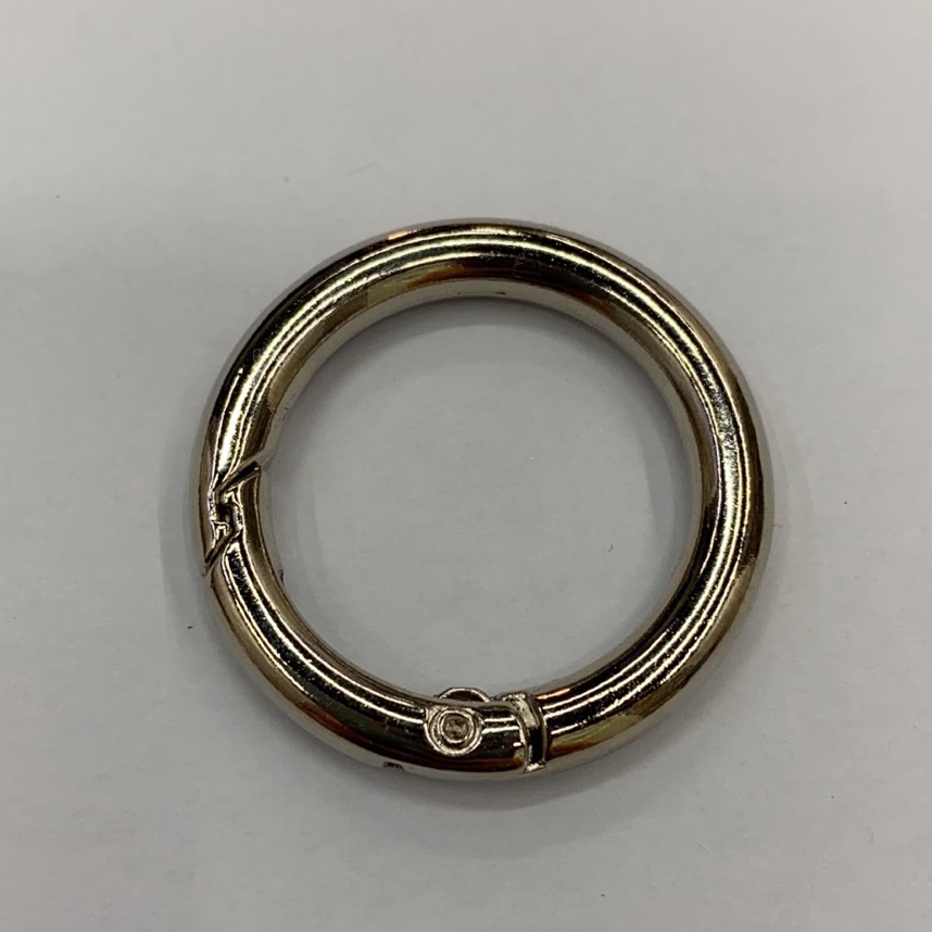Spring buckle sizes and specifications are complete, and delivery is prompt. undefined