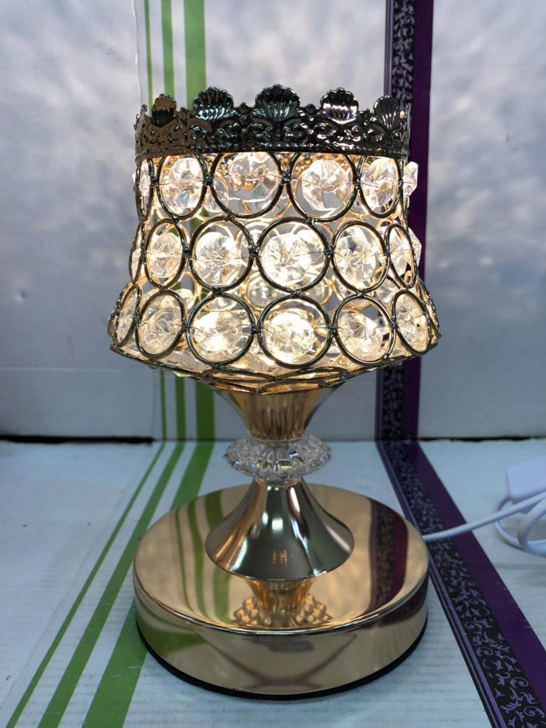 Simple bedroom table lamp with crystal octagonal beads, night light, cross-border e-commerce bestseller, table lamp and bedside lamp, one less, 15