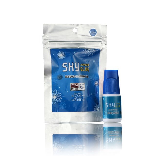 SKY Korean imported low-flavor false eyelash planting glue, 3-second quick-drying eyelash extension glue, special glue for beauty salons, long-lasting and firm glue, exclusively for foreign trade