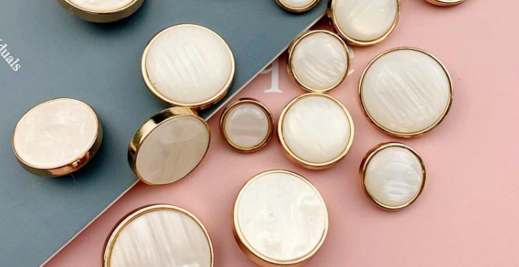 Stylish metal buttons gold resin combination coat buttons round flat bead arc women's coat buttons