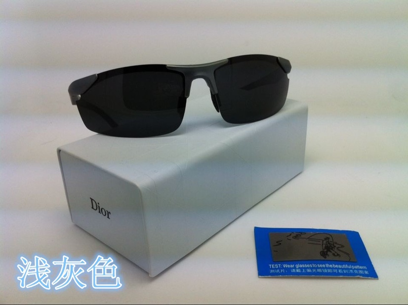 Trendy and fashionable sunglasses, half-frame casual and sporty driver polarizing glasses details Picture