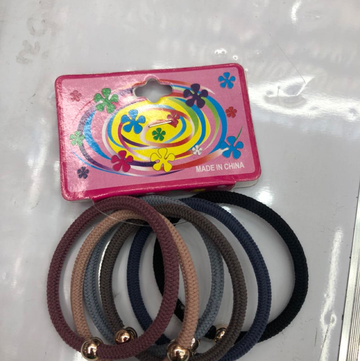 Children's unbreakable rubber band, rubber band, leather case, hair tie, simple and seamless black high-elasticity hair band, hair tie, rubber band headwear, towel ring. Adult Dimei 36 Application Scenario