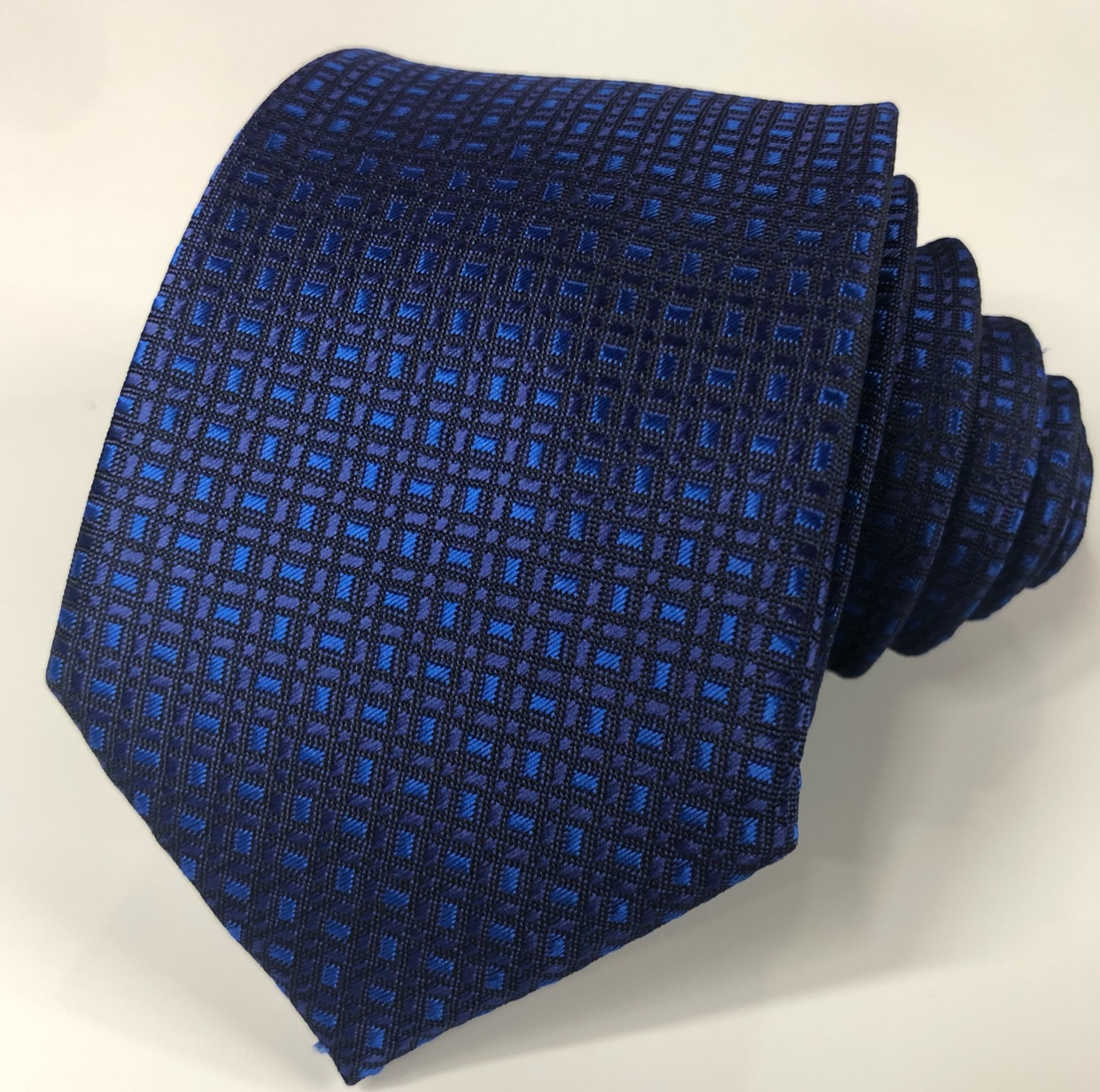 2020年新款男士领带 深蓝色涤纶领带编织提花小点点花纹领带工厂详情图1