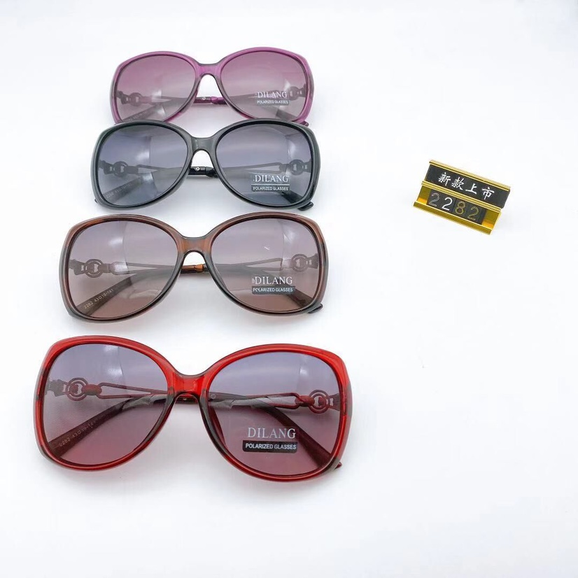 太阳镜实物图