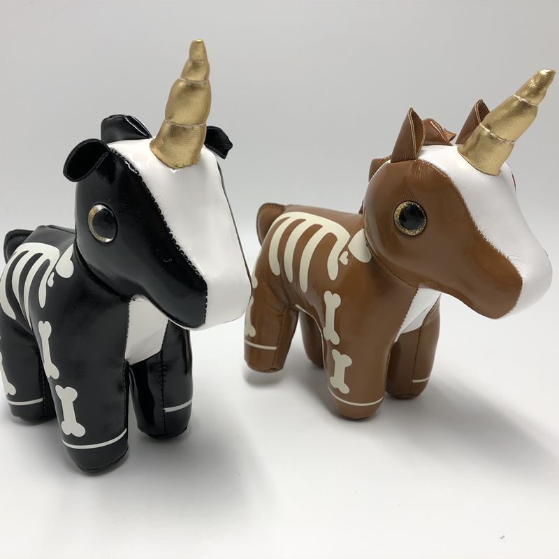 The latest claw doll PU leather glow-in-the-dark Unicorn doll backpack pendant key chain