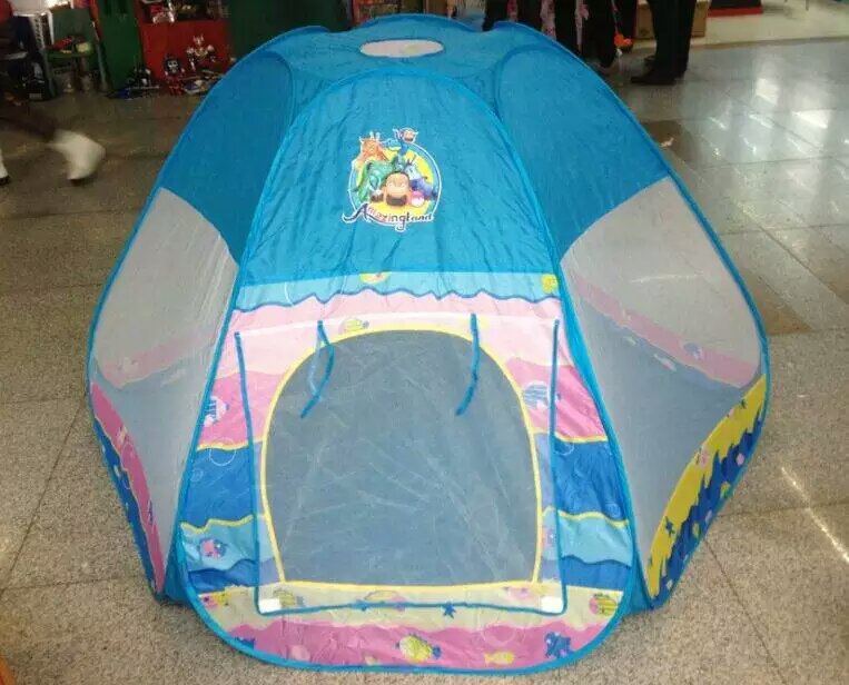 CO10082 Children's tent 2 thumbnail