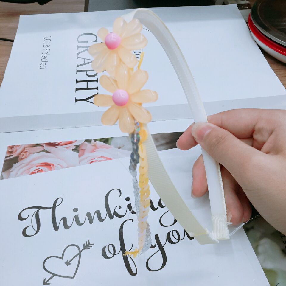 Children's hair clips, baby girl hair bands, cute headbands, little girl Korean toothed anti-slip princess, no head injury for babies Specification image