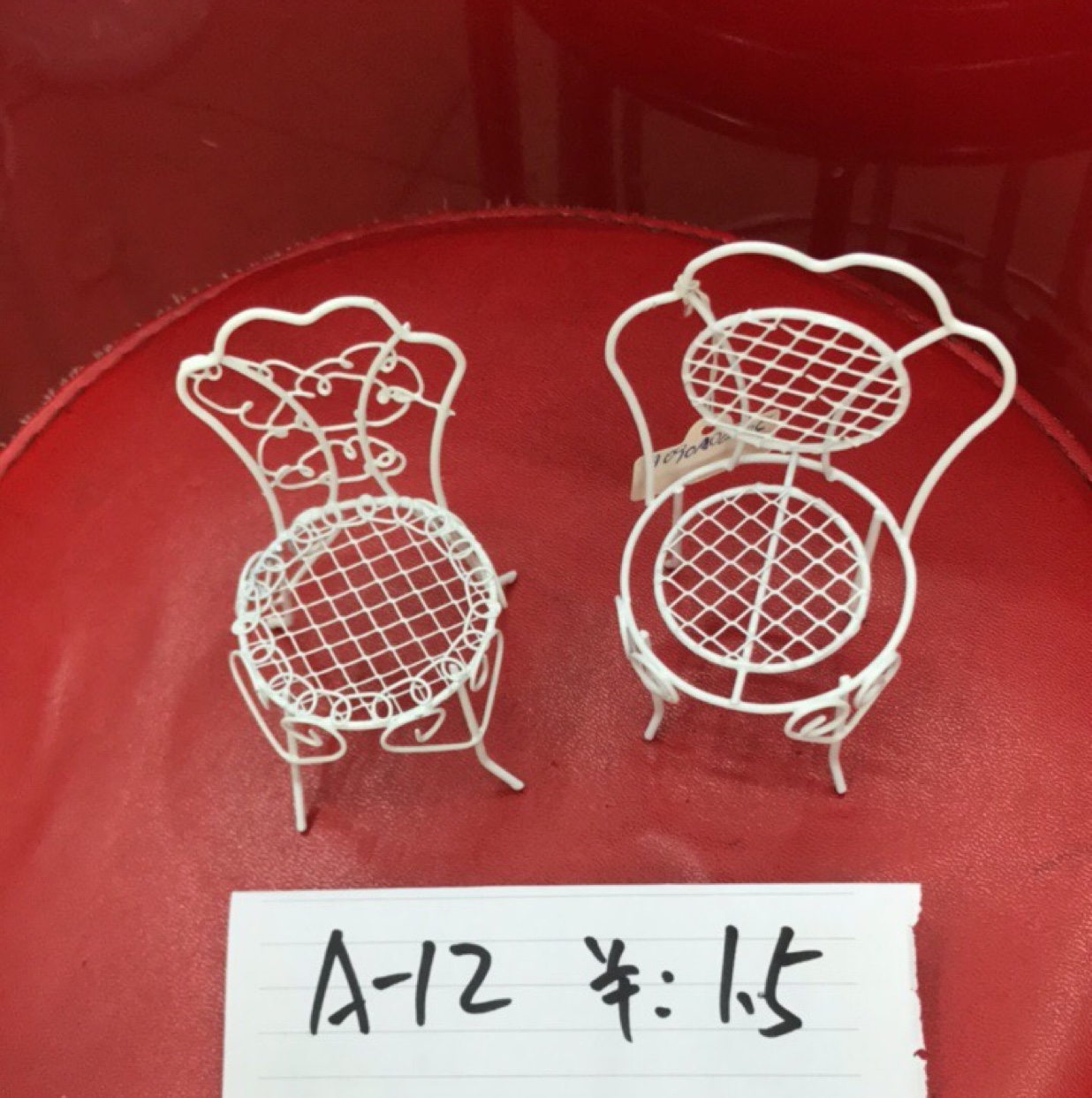 小铁椅子