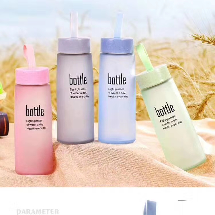 The new frosted student water cups for boys and girls and large-capacity couple cups can be customized with logos