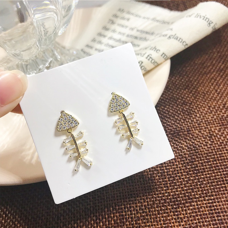 High-end sense earrings 2020 new fashion exquisite earrings female 925 sterling silver earrings Korean temperament web celebrity ear clip thumbnail