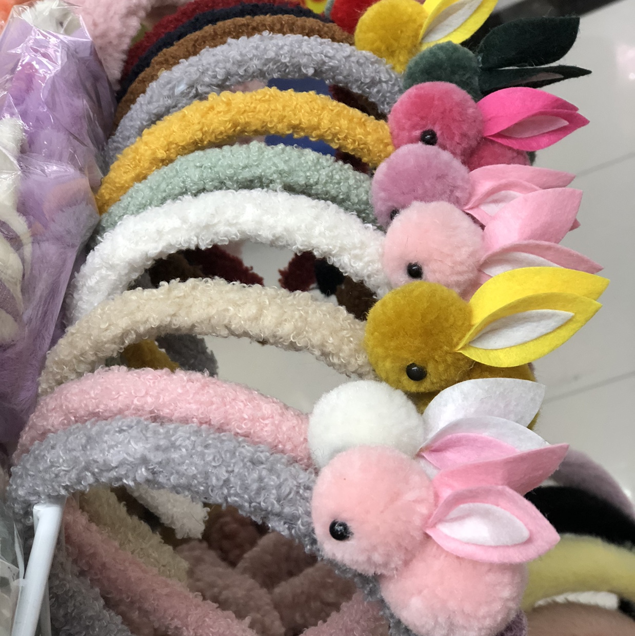 Korean autumn and winter new style hair band, three-dimensional plush rabbit headband, cute and adorable children's hair accessories with big and small rabbit ears