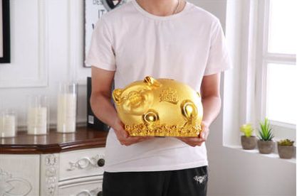 Golden pig piggy bank can be stored can be large large piggy bank only into the children's savings