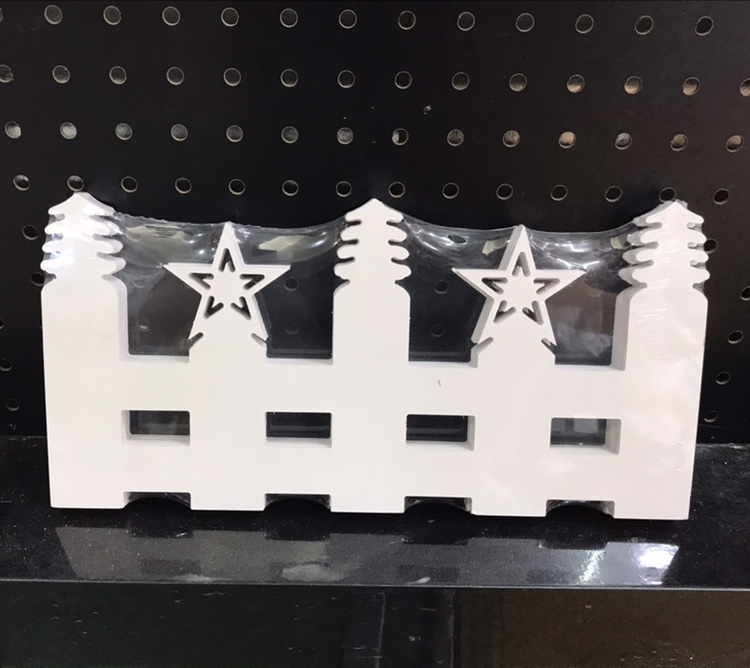 Christmas Fence A-4